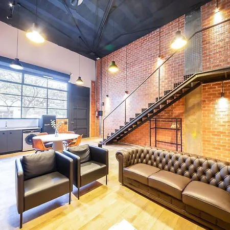 Art Lofts By Benisur 아파트 *