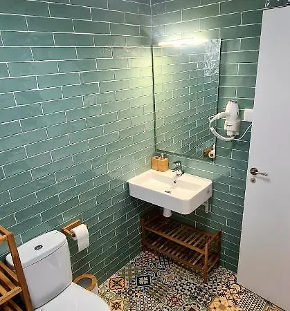 Appartamento Loft Independiente Con Piscina Compartida En Centro De Valenza