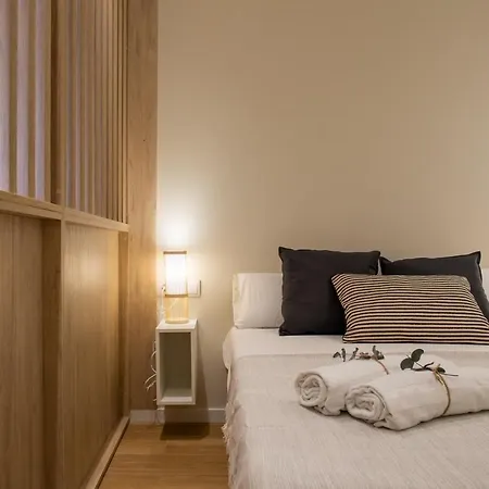 Florit Flats - Port Ii