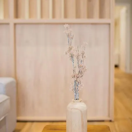 Florit Flats - Port Ii