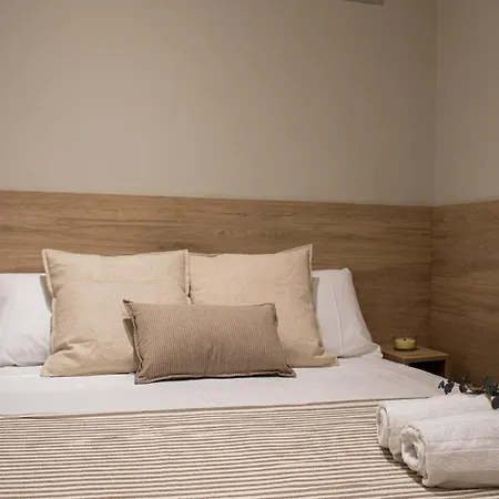 Florit Flats - Port Ii *