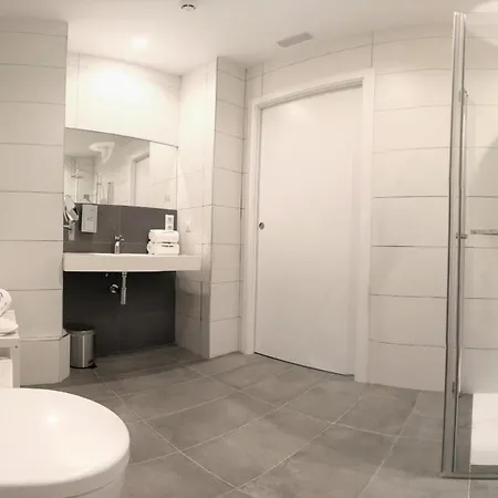 Plaza View Отель 3*
