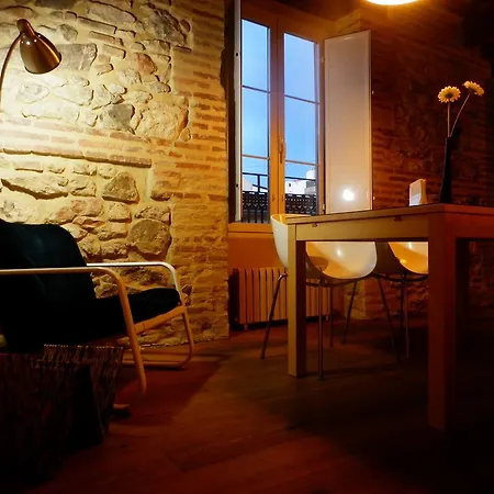 La Buhardilla Apartamento *