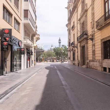 Exclusivos Lofts En Plaza Del Ayuntamiento