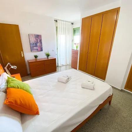 Macflats Playa Valencia 7 Апартаменты *