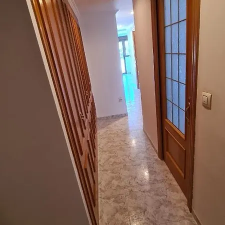 Piso A 2 Minutos De La Playa Appartamento Valenza