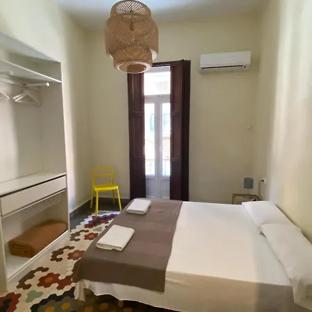 Coroa Malvarrosa Valencia