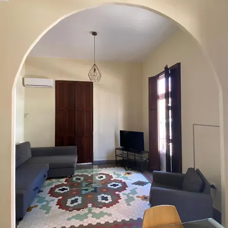 Coroa Malvarrosa Valencia