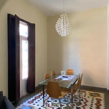 Coroa Malvarrosa Apartment *