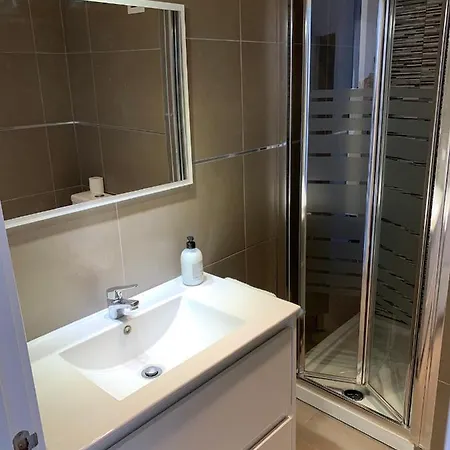 Ruzafa Apartment Homestay szállás *
