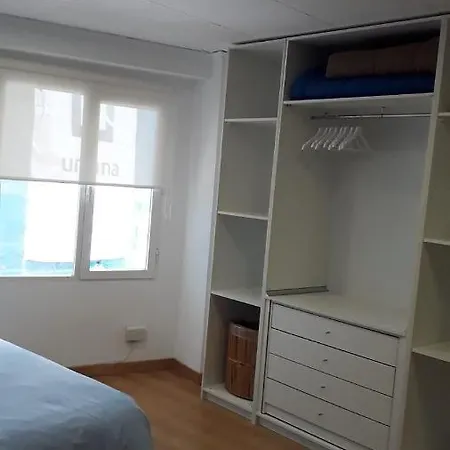Cuatro Huspedes Amplio Y Cntrico Ciutat Vella Apartamento *