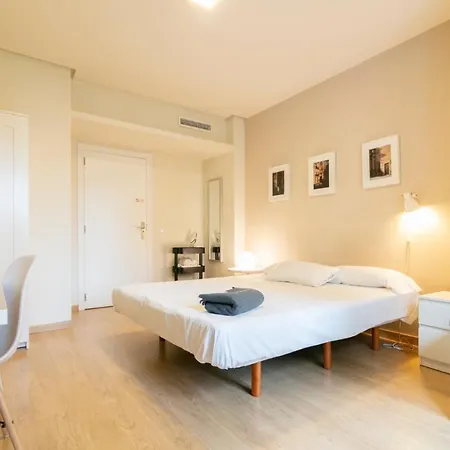 Homestay Habitacion Doble En Avenida Del Oeste 17, Valencia Valencia