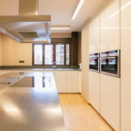 Habitacion Doble En Avenida Del Oeste 17, Valencia Homestay