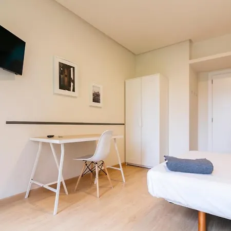 Homestay Habitacion Doble En Avenida Del Oeste 17, Valencia *