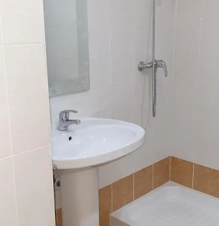 Apartamento Cercano Al Centro Apartment *