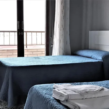 Habitaciones Primerisima Linea De Playa * 瓦伦西亚