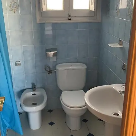 Center Δωμάτια σε οικογενειακή κατοικία