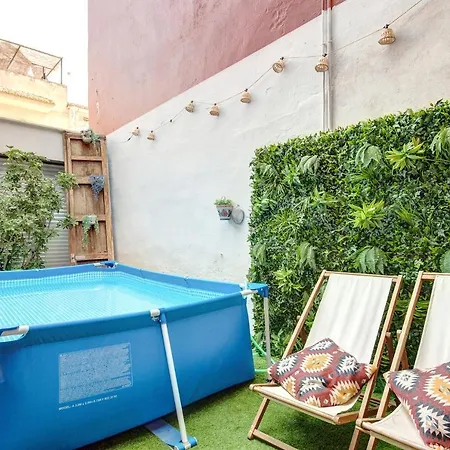 Appartement With Pool By The Beach *