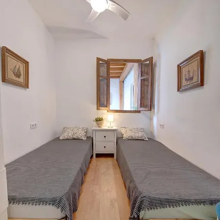 With Pool By The Beach * Валенсия