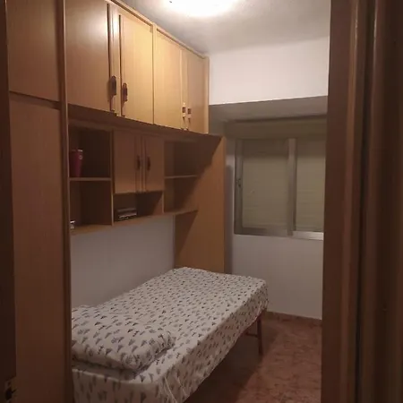Habitacion Cercana A Ruzafa 住宿加早餐酒店 瓦伦西亚