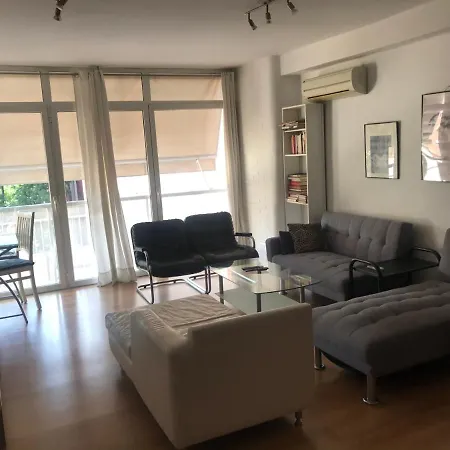 City, Quiet, Families, Homeworking, 3 Bed Appartamento Valenza