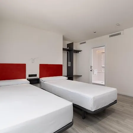 Az Hqtel Arena 3* Valencia