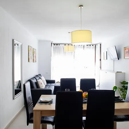 Florit Flats - The Malvarrosa Walking Distance With Free Parking 아파트