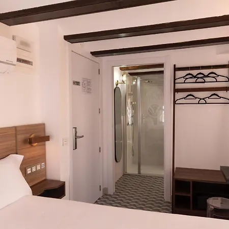 19-30 2* فالنسيا