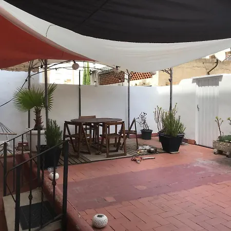 Llorens Appartement *