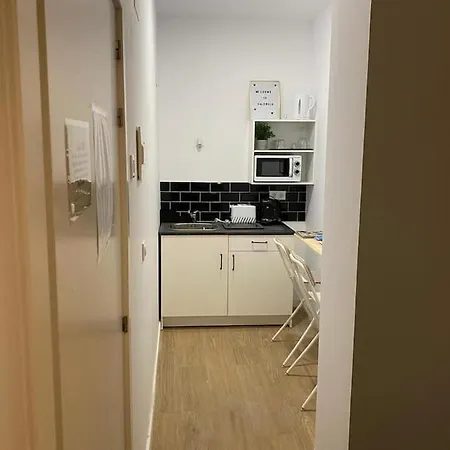 Cool Lofts Center Πανσιόν