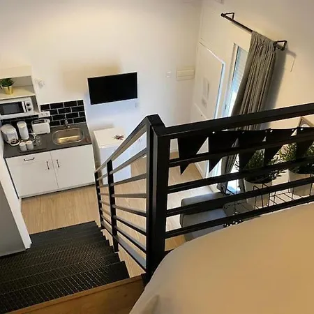 Cool Loft Autocheck Center Historic Konukevi 3*