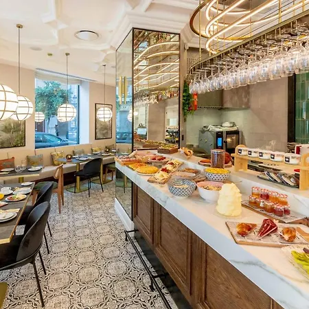 L&h Gran Vía Hotel 4*