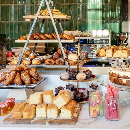 Hotel L&h Gran Vía 4*