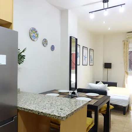 Rooms-shared Flat * Valenza