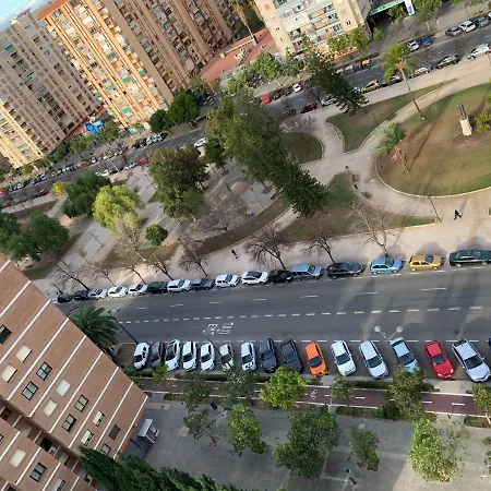 Habitación Con Cama Doble, Piso Compartido En Avenida Blasco Ibáñez Casa de hóspedes