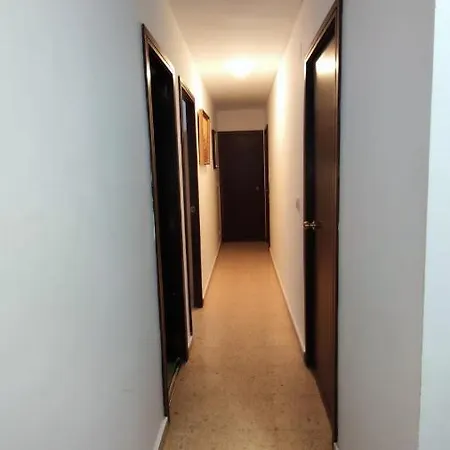 Con Cama Doble, Piso Compartido En Avenida Blasco Ibanez * Walencja