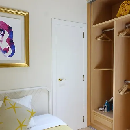 Alloggio in famiglia Rooms-shared Flat