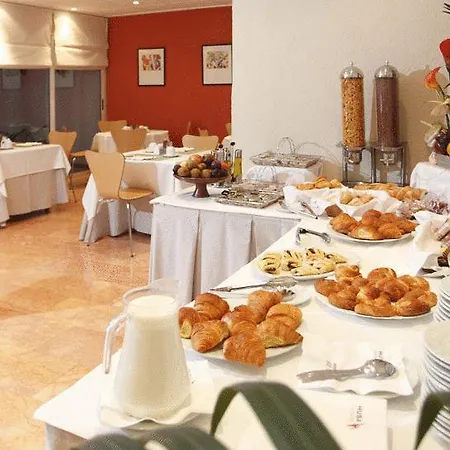 One Shot Colón 46 3*