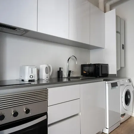 Total Ayuntamiento Daire Valensiya