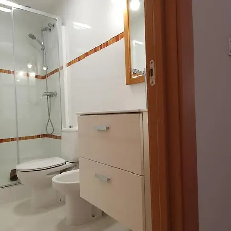 Appartement Md Balmes Market Mid Term