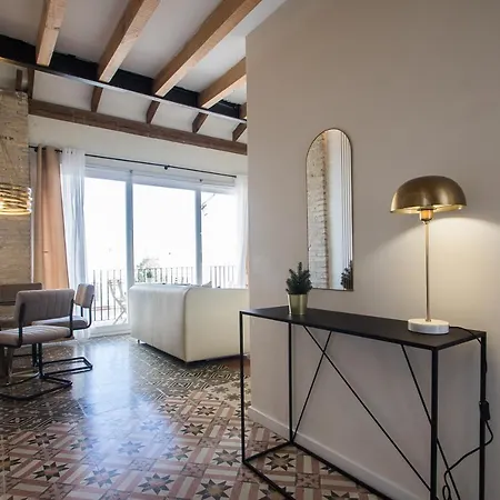 Apartamento Grabador Ciudad De Artes Y Ciencias Mid-term