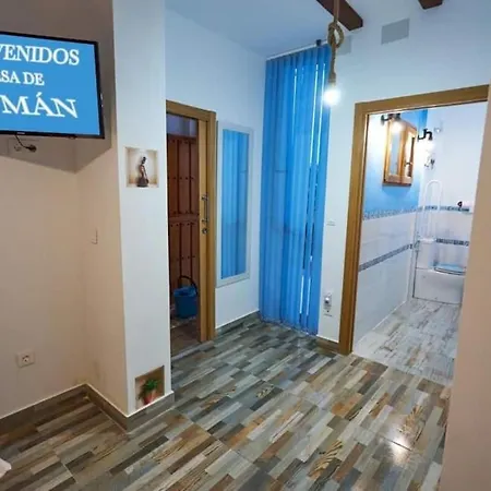 Casa Ideal Familias Con Patio Y 3 Banos バレンシア