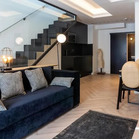 Vlc Townsquare Suites *