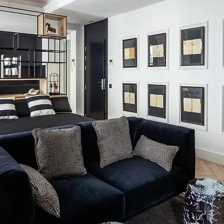 Vlc Townsquare Suites Apartman *