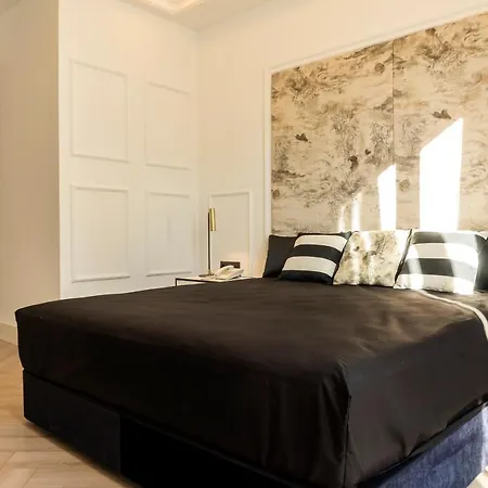 Vlc Townsquare Suites Apartman
