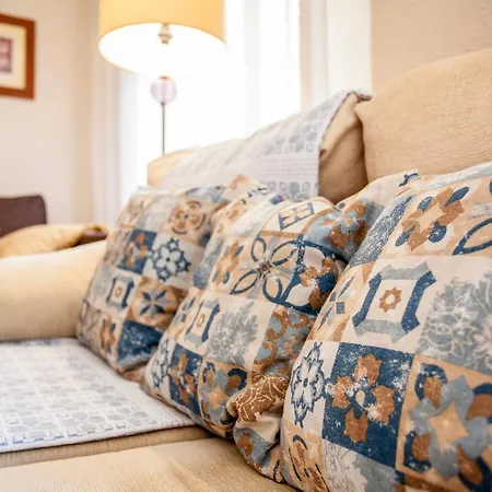 A Classic Peaceful Space Апартаменты *