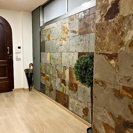 Con Encanto Junto Al Mercado *