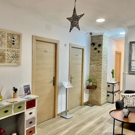 게스트하우스 Balcon Al Mar 4*