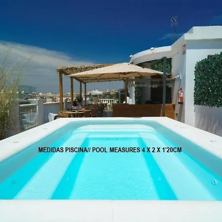 Blanq Carmen Hotel 3*