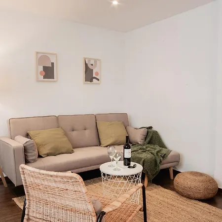 Fv Flats - Mestalla 9 * Валенсия